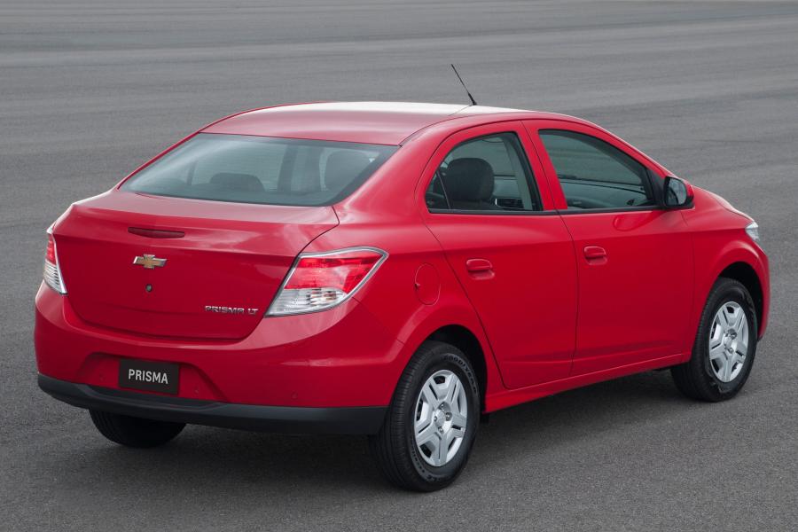  Chevrolet Prisma LT 2013 года  (фото 18 из 40)